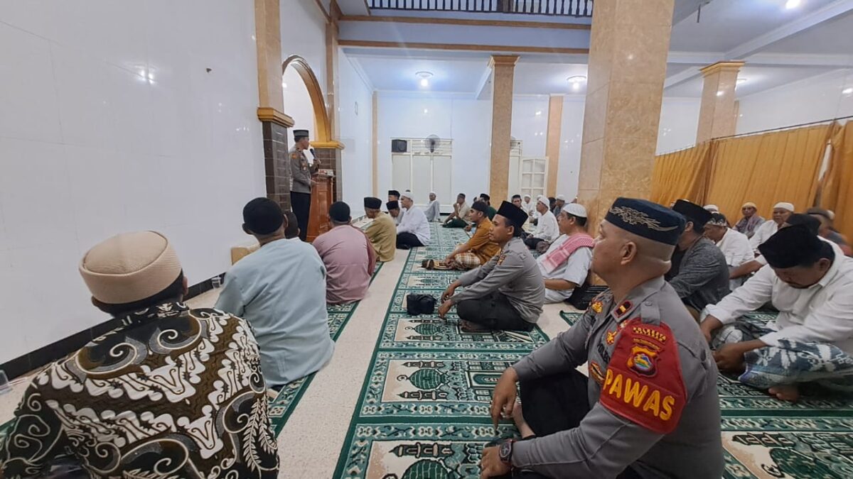 Safari Ramadhan Polresta Mataram Gelar Tadarus Bersama di Ampenan